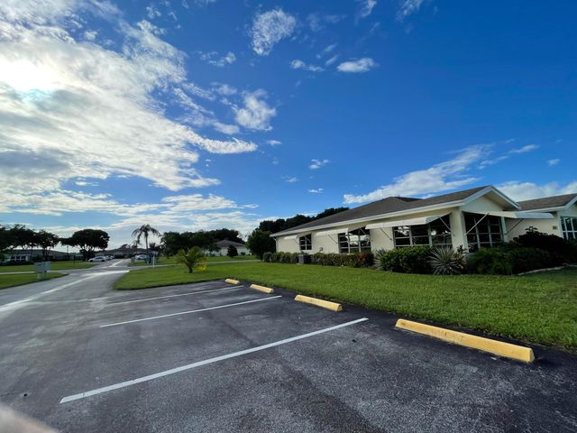 5198 LAKEFRONT Boulevard A, Delray Beach, FL 33484