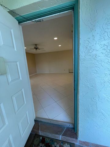 5198 LAKEFRONT Boulevard A, Delray Beach, FL 33484