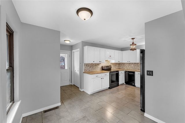 1 Elizabeth Drive, Bella Vista, AR 72715