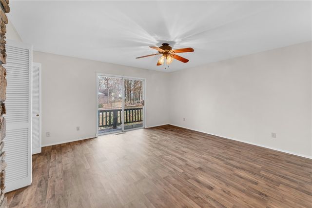 1 Elizabeth Drive, Bella Vista, AR 72715