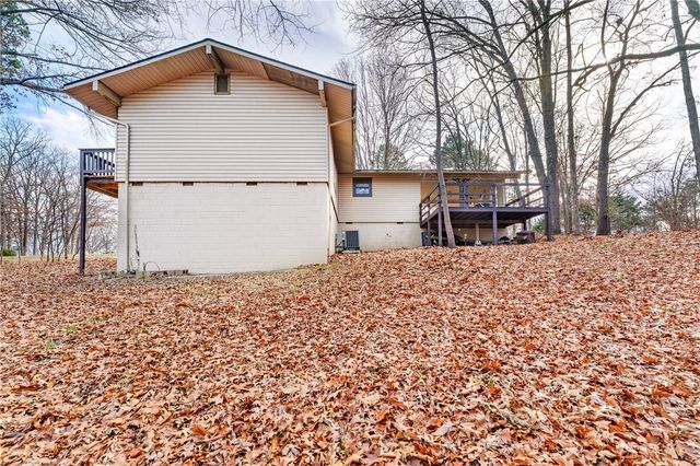 1 Elizabeth Drive, Bella Vista, AR 72715