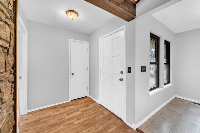 1 Elizabeth Drive, Bella Vista, AR 72715