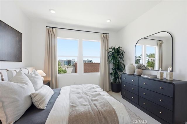10728 Golden Koi B, El Monte, CA 91731