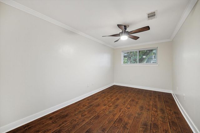 5830 Ludington Drive, Houston, TX 77035