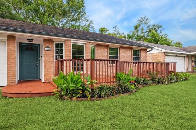 5830 Ludington Drive, Houston, TX 77035