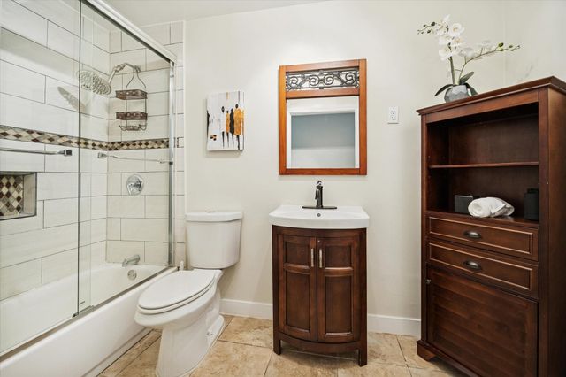 5830 Ludington Drive, Houston, TX 77035