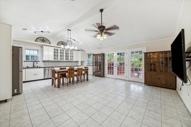 5830 Ludington Drive, Houston, TX 77035