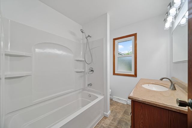 3628 COLONIAL Avenue, Millcreek, PA 16506