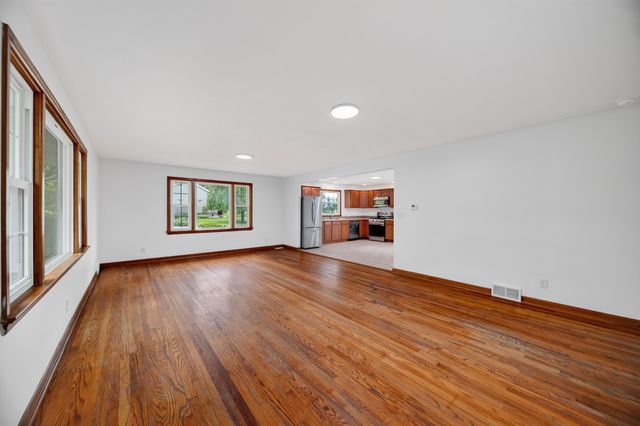 3628 COLONIAL Avenue, Millcreek, PA 16506