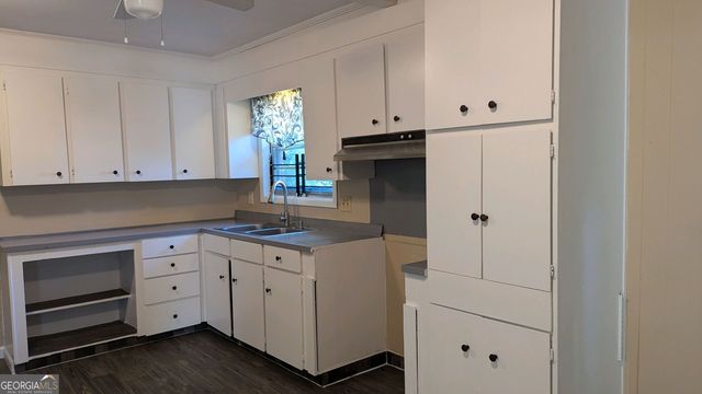 830 Bedingfield Avenue, Macon, GA 31206