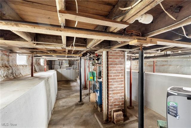 1733 W 7th Street W, Ashtabula, OH 44004