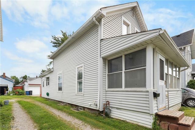 1733 W 7th Street W, Ashtabula, OH 44004