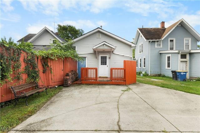 1733 W 7th Street W, Ashtabula, OH 44004