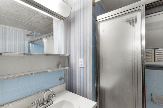 1733 W 7th Street W, Ashtabula, OH 44004