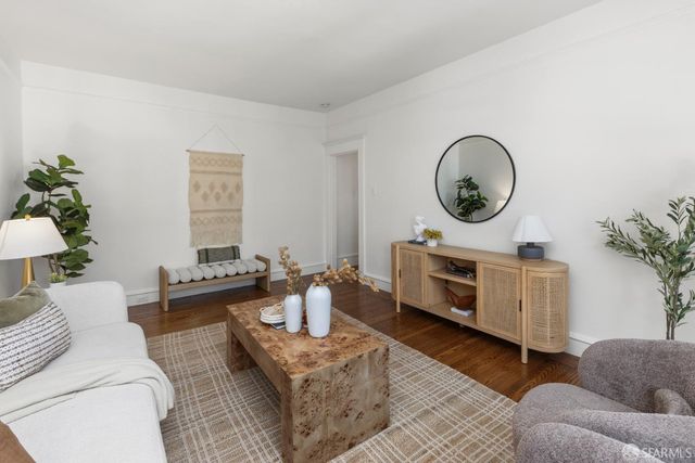 1239 6th Avenue, San Francisco, CA 94122