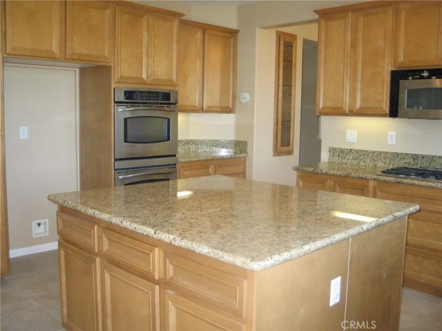 27720 Elderberry Street, Murrieta, CA 92562