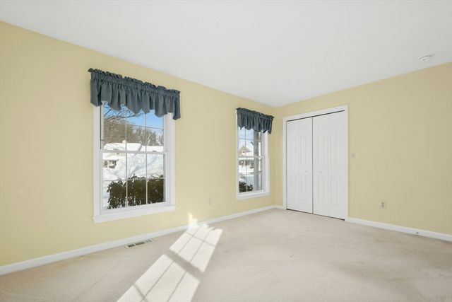 5 Wessonville Village Way 5, Westborough, MA 01581