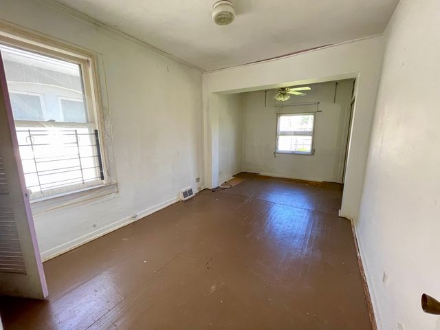 7919 S Wabash Avenue, Chicago, IL 60619