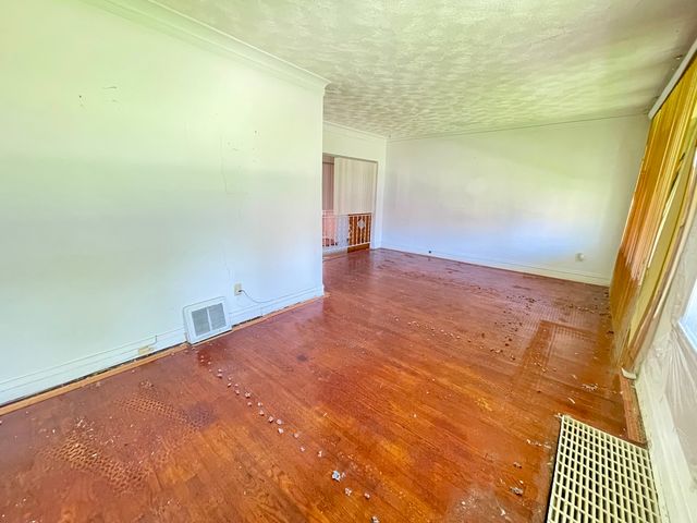 7919 S Wabash Avenue, Chicago, IL 60619