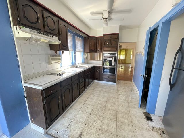 7919 S Wabash Avenue, Chicago, IL 60619