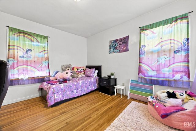 231 A Street, Bakersfield, CA 93304