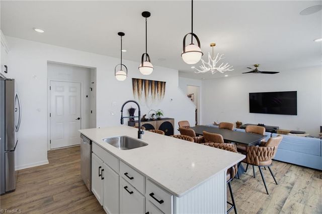 3151 Highlander Point, Greensboro, NC 27405