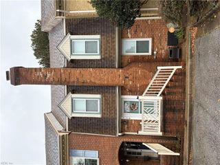 720 Lord Dunmore DR, Virginia Beach, VA 23464