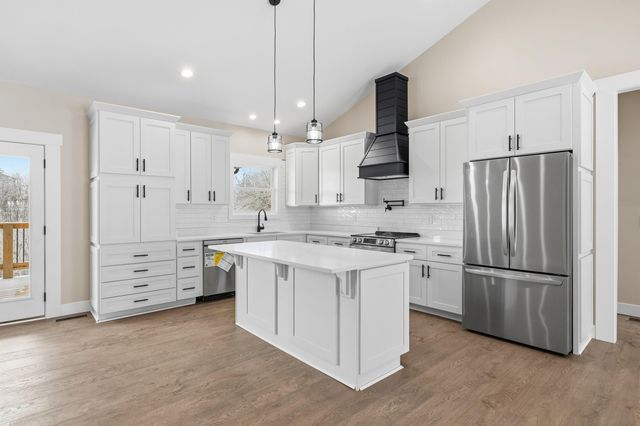 260 Cold Springs Drive, Harrodsburg, KY 40330