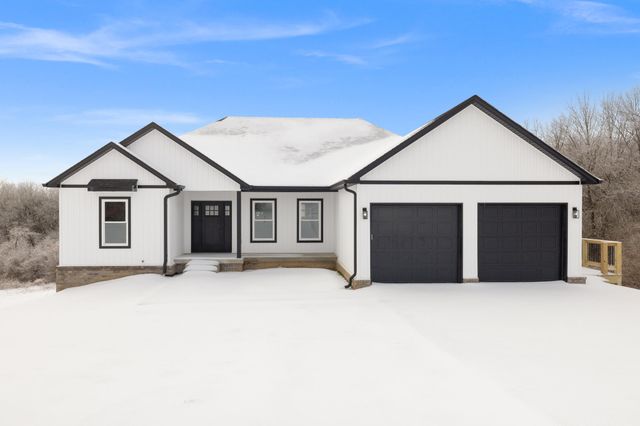 260 Cold Springs Drive, Harrodsburg, KY 40330