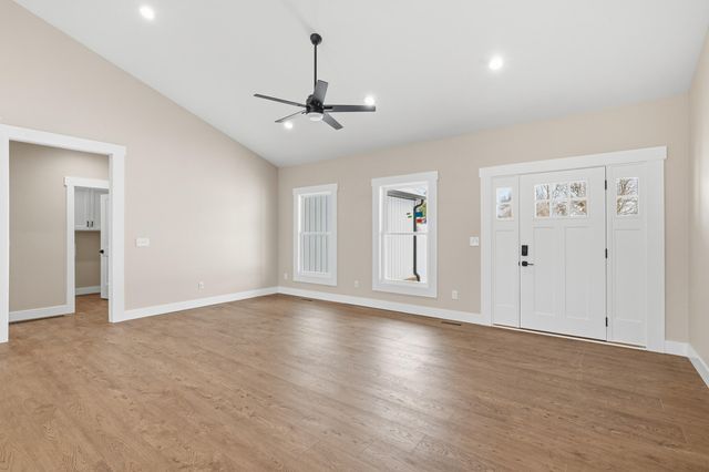 260 Cold Springs Drive, Harrodsburg, KY 40330