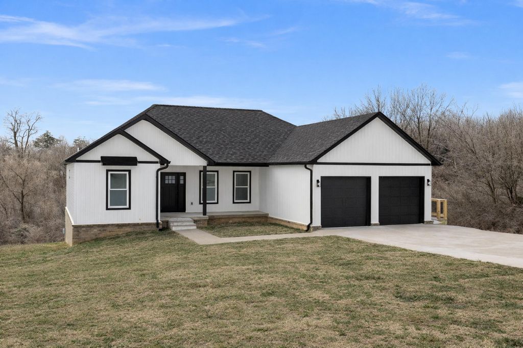 260 Cold Springs Drive, Harrodsburg, KY 40330