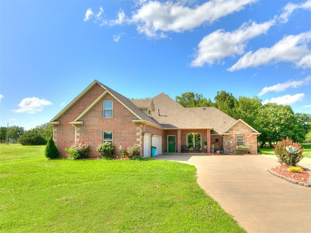 73 Sonata Lane, Shawnee, OK 74804
