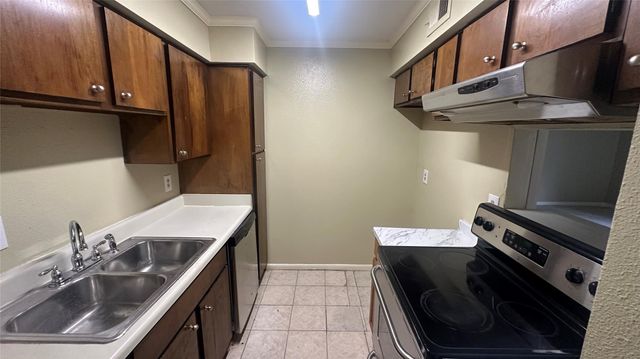 8421 Hearth Drive, Houston, TX 77054