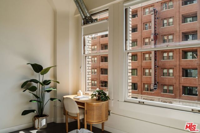 939 S Broadway 404, Los Angeles, CA 90015