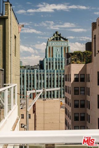 939 S Broadway 404, Los Angeles, CA 90015