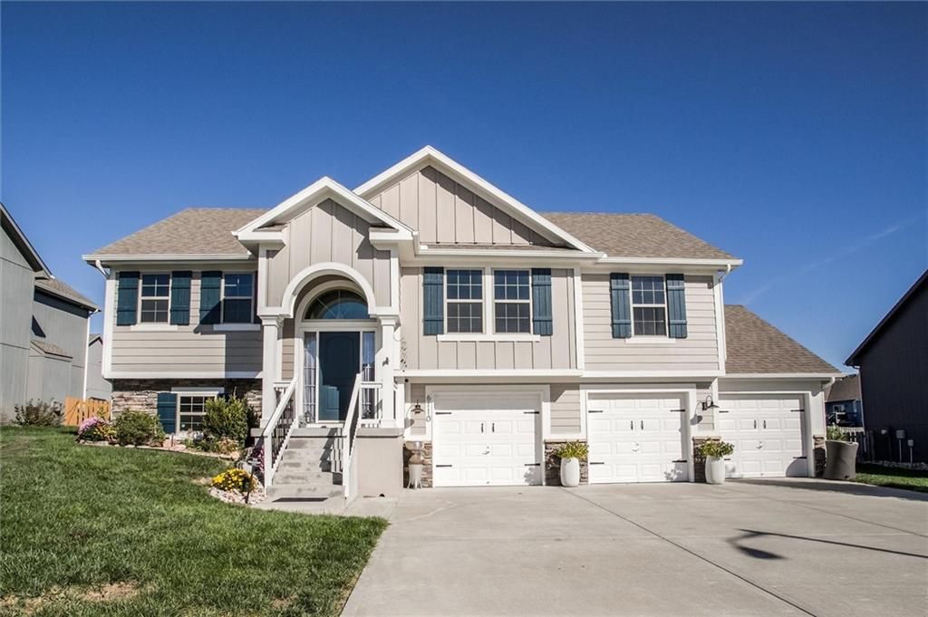 6110 NE 119th Terrace, Kansas City, MO 64156