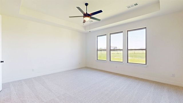 1099 Paradise Parkway, Poolville, TX 76487