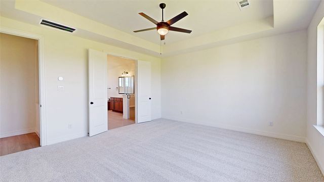 1099 Paradise Parkway, Poolville, TX 76487