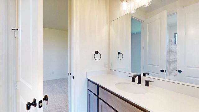 1099 Paradise Parkway, Poolville, TX 76487