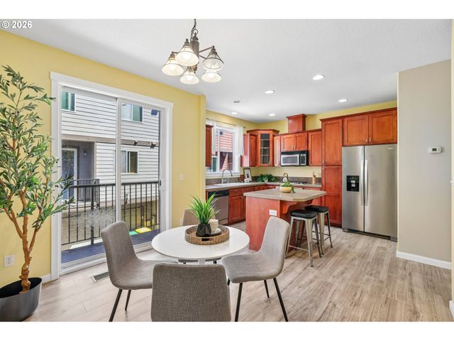 16236 Sw GAGE Ln, Beaverton, OR 97006