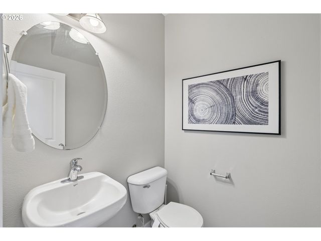 16236 Sw GAGE Ln, Beaverton, OR 97006