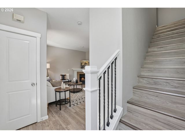 16236 Sw GAGE Ln, Beaverton, OR 97006