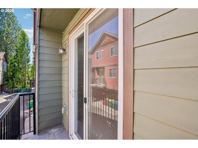 16236 Sw GAGE Ln, Beaverton, OR 97006