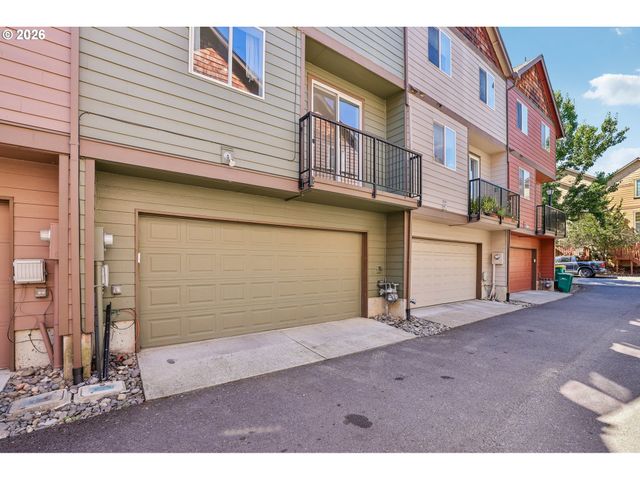 16236 Sw GAGE Ln, Beaverton, OR 97006