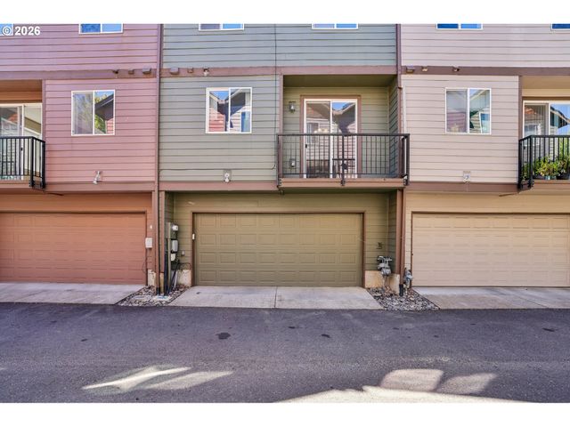 16236 Sw GAGE Ln, Beaverton, OR 97006