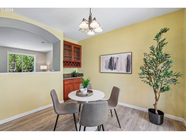 16236 Sw GAGE Ln, Beaverton, OR 97006