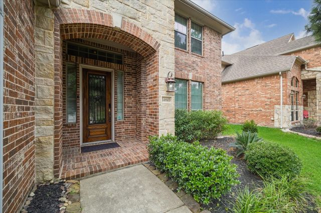 14603 Hampton Green Lane, Houston, TX 77044