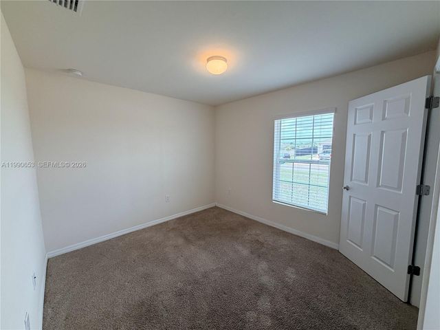 513 Ella Jean PL, La Belle, FL 33935