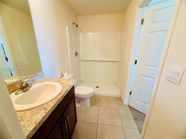 513 Ella Jean PL, La Belle, FL 33935