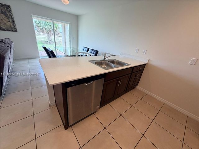 513 Ella Jean PL, La Belle, FL 33935